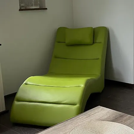 Apartament Ptasie Radio Apartment