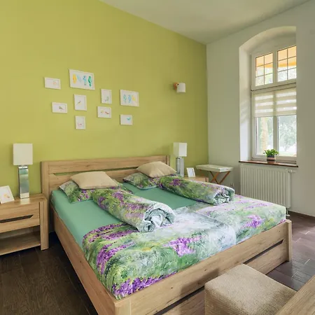 Apartament Ptasie Radio Apartment Neustettin